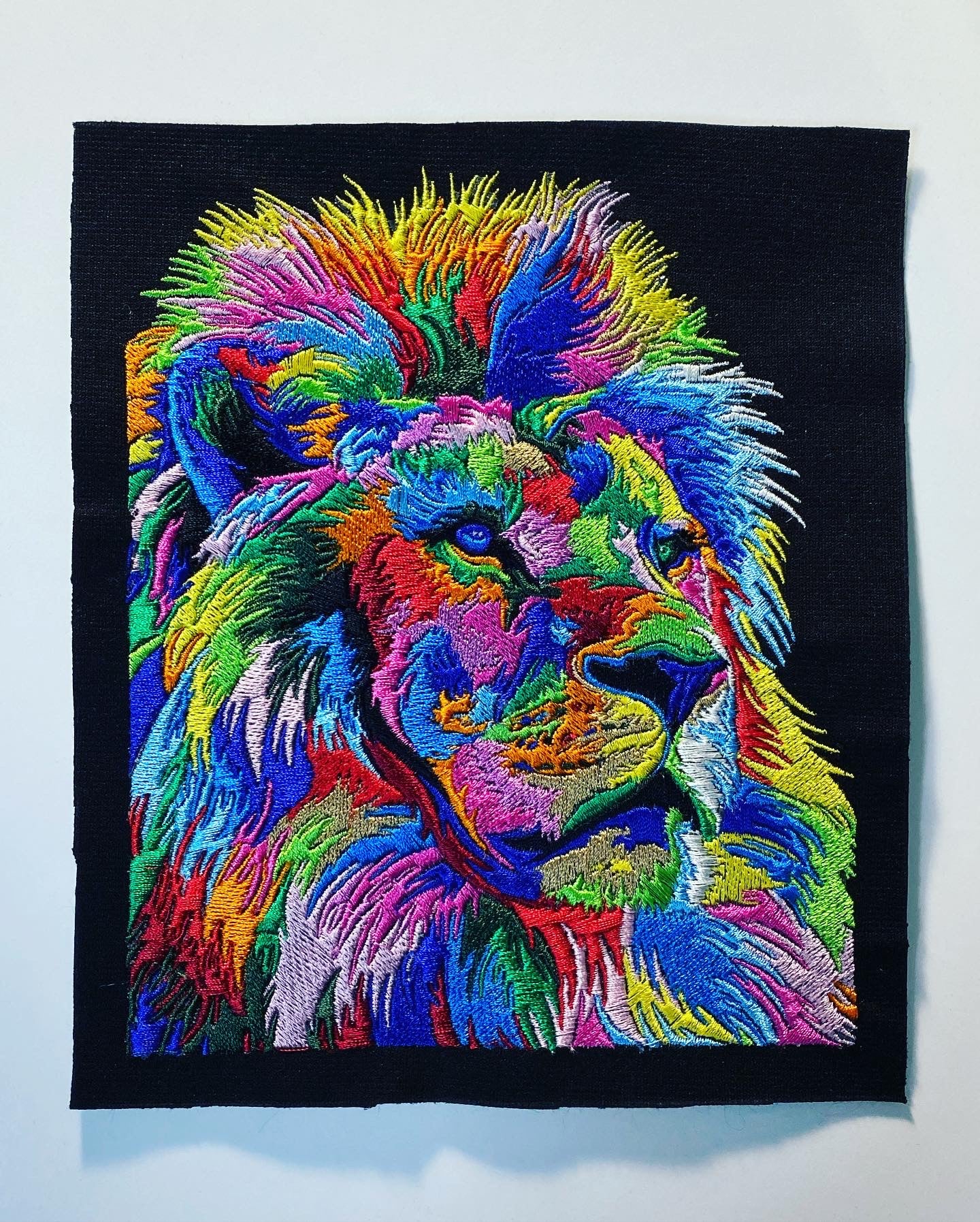 Colorful Lion machine embroidery design